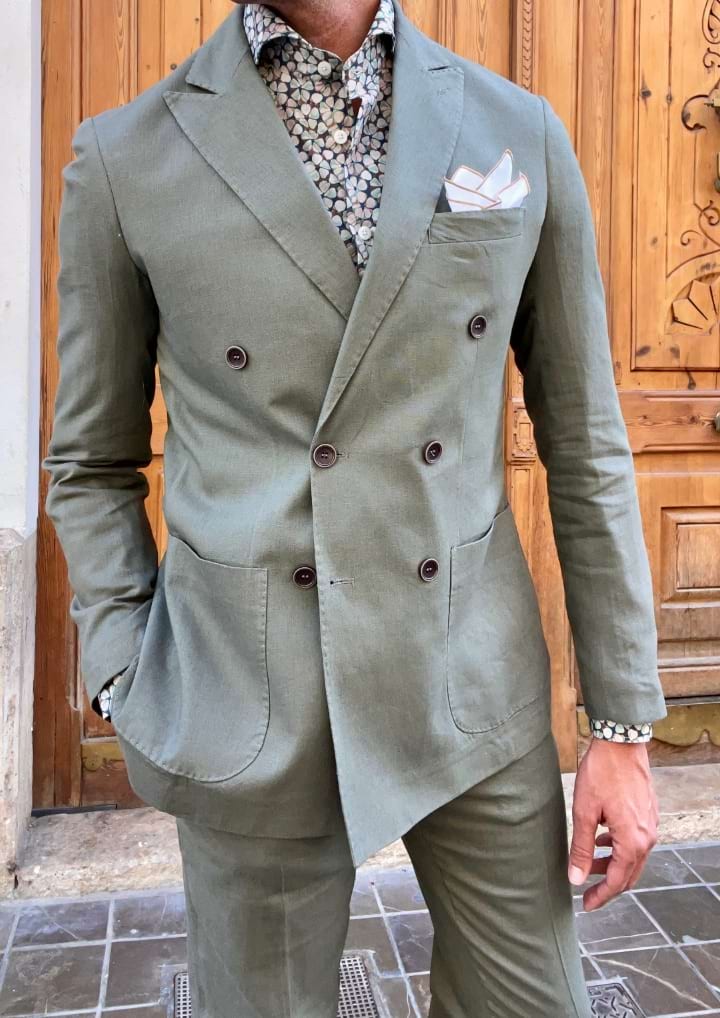 Pantelleria double-breasted suit