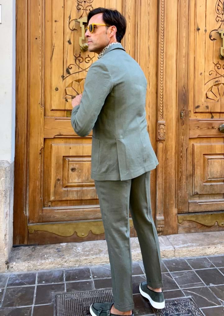 Pantelleria double-breasted suit