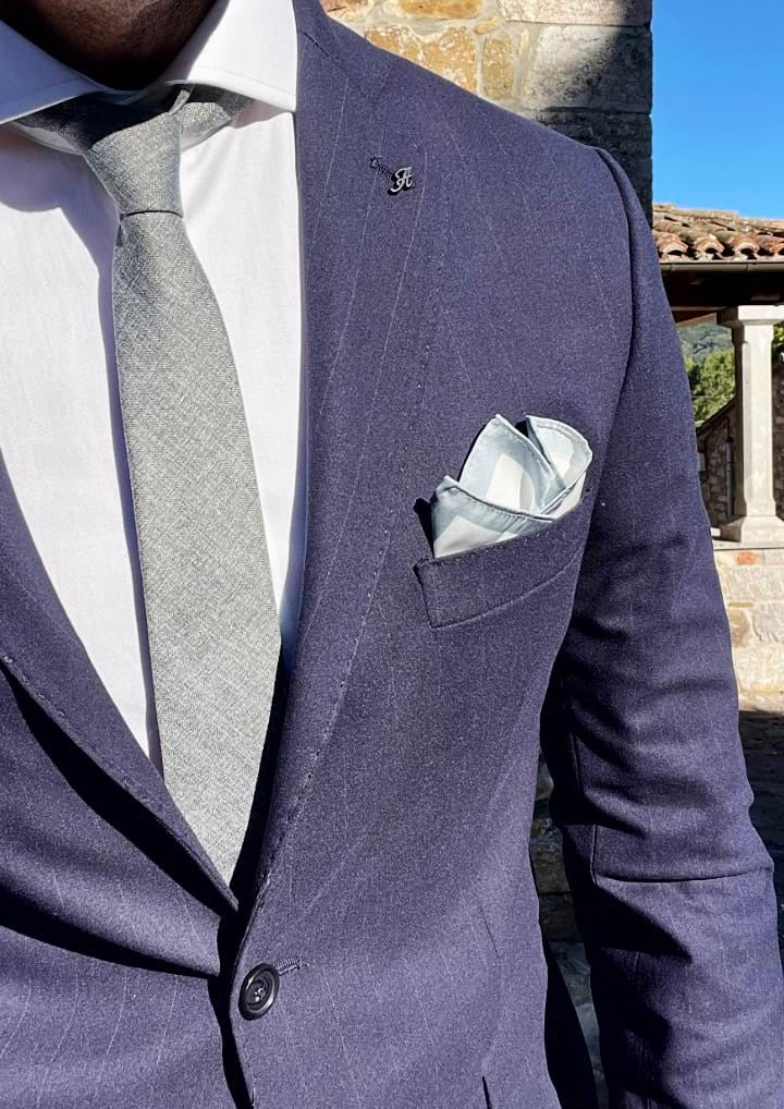 Vittorio striped suit