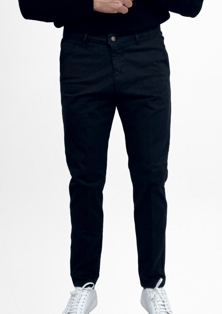 Vesuviani trousers