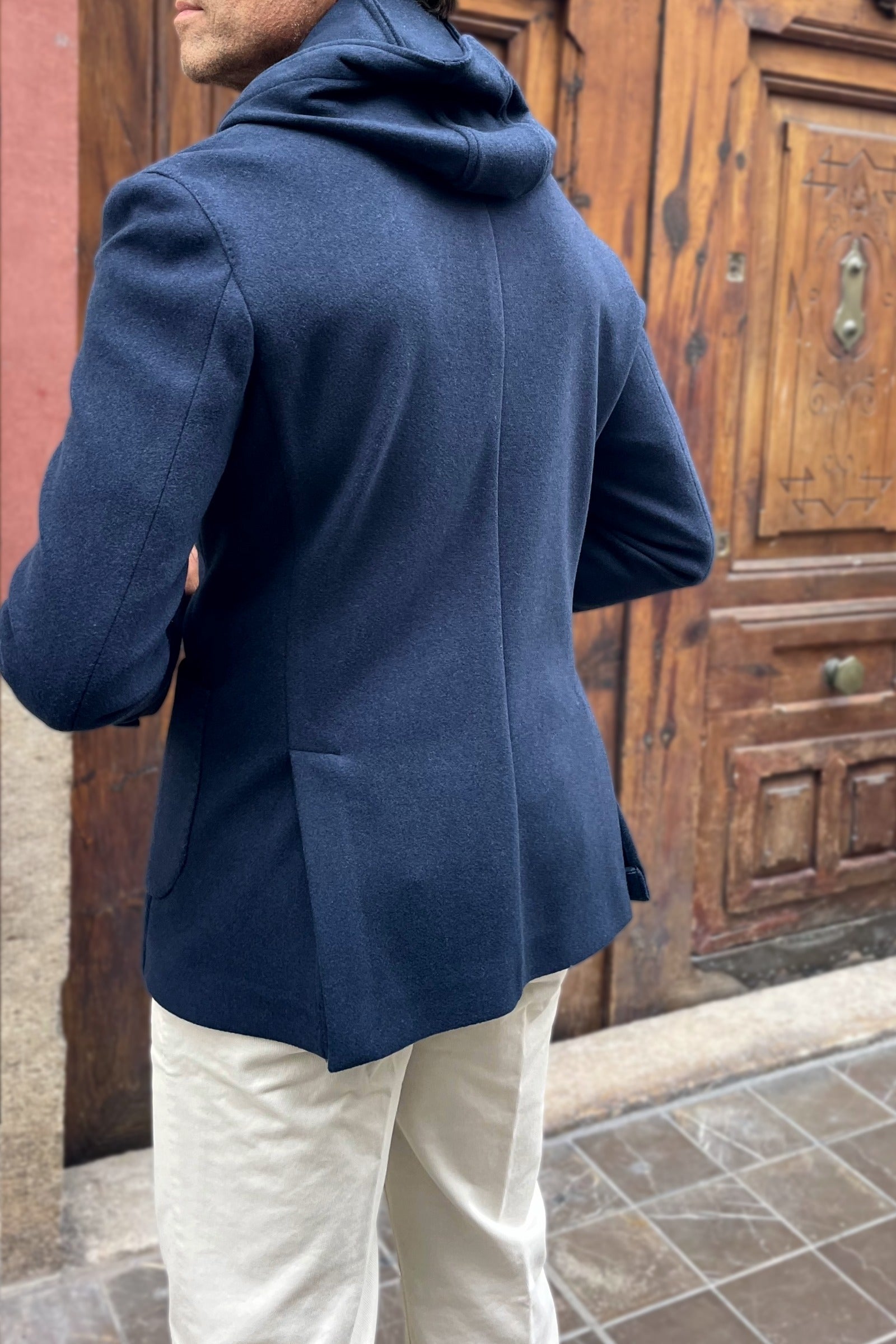 Americana capucha Roberto