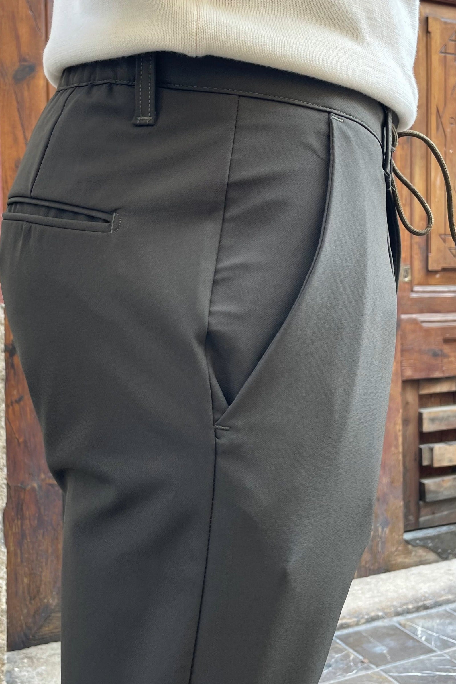 Pantalón Jogger Milano
