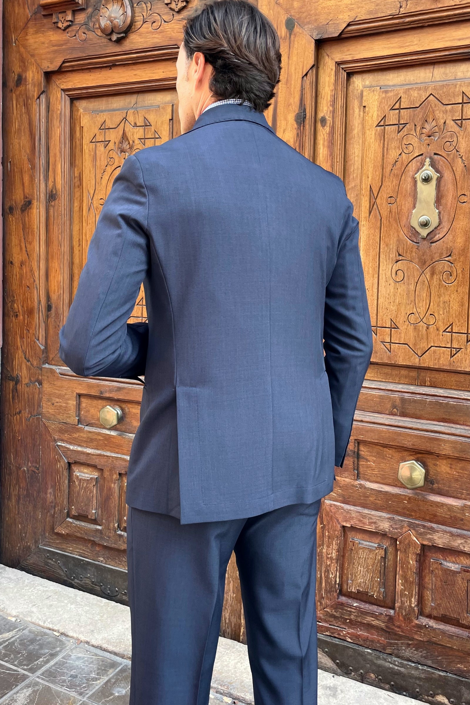 Traje cruzado Gurkha
