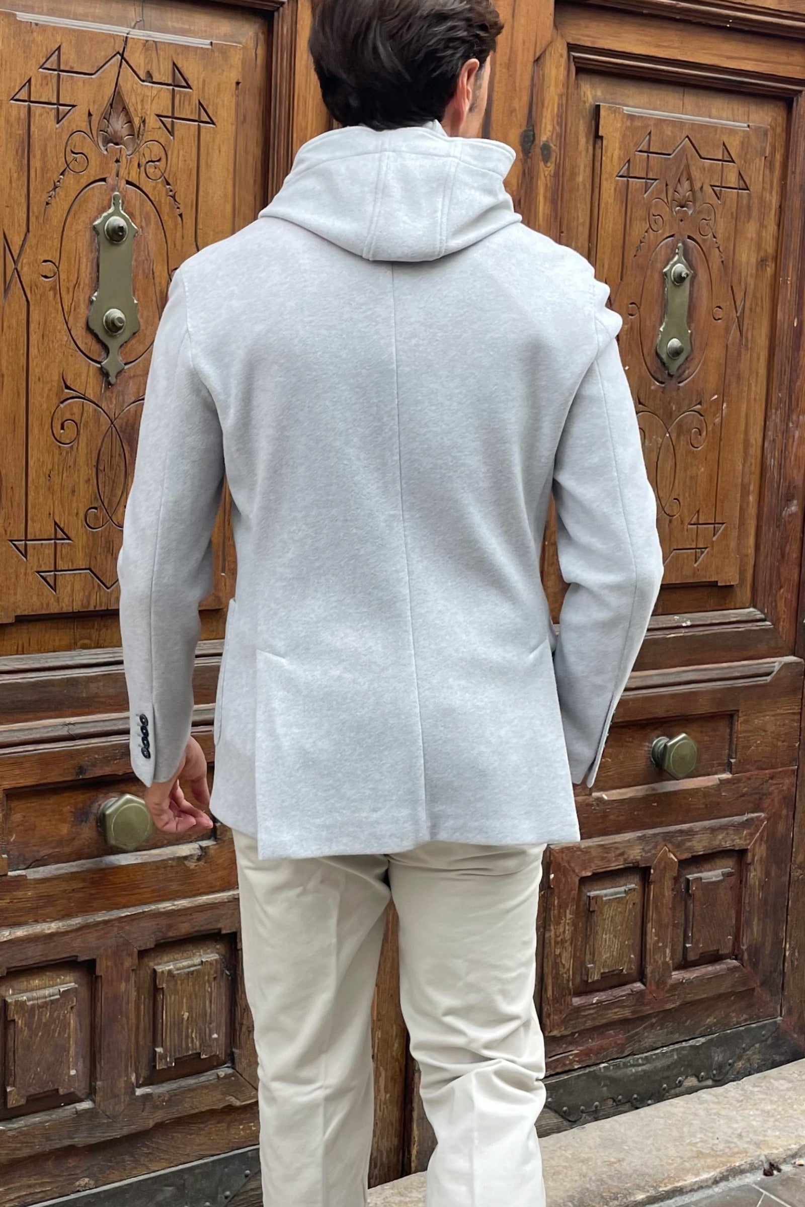 Americana capucha Roberto