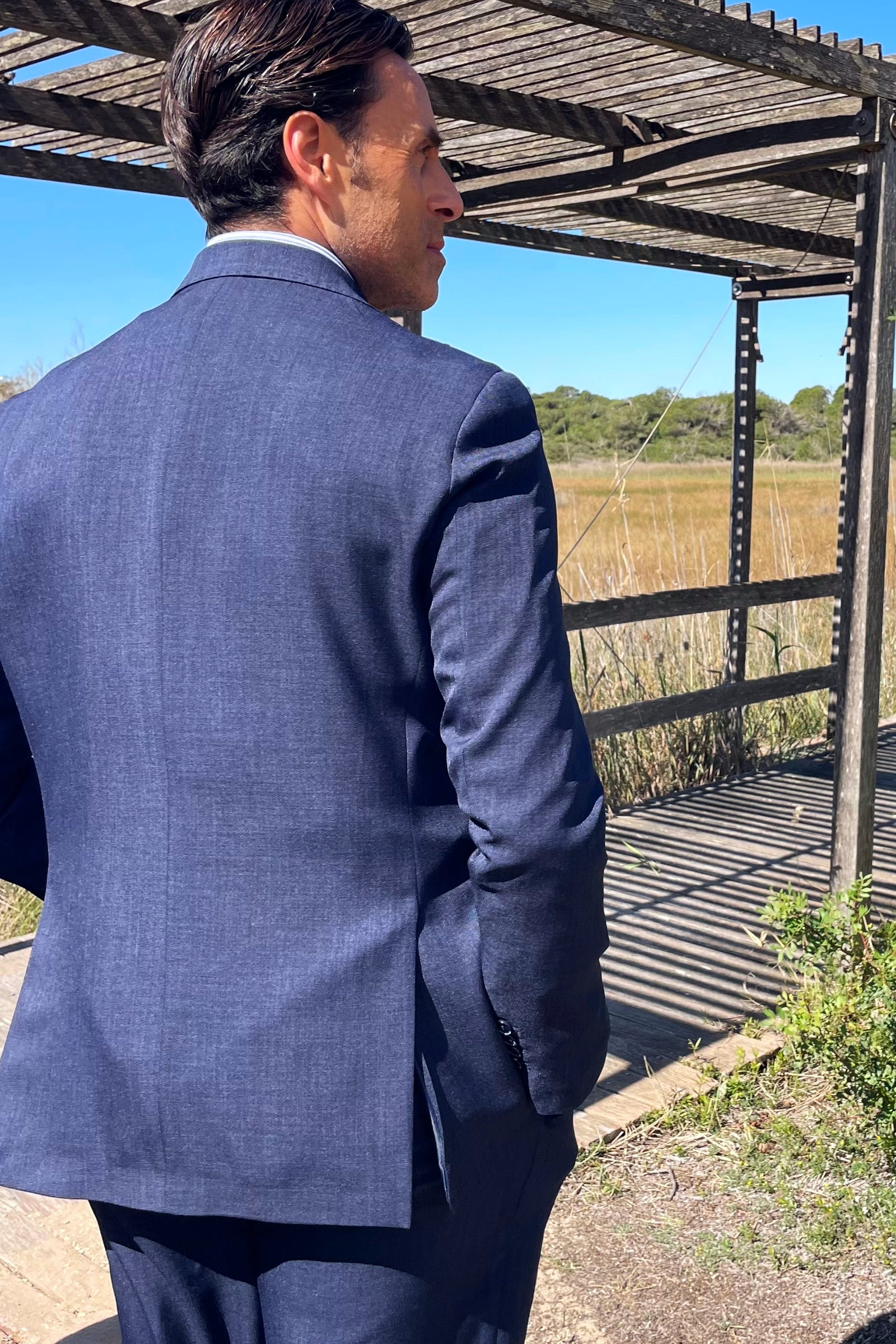 Traje Giovanni