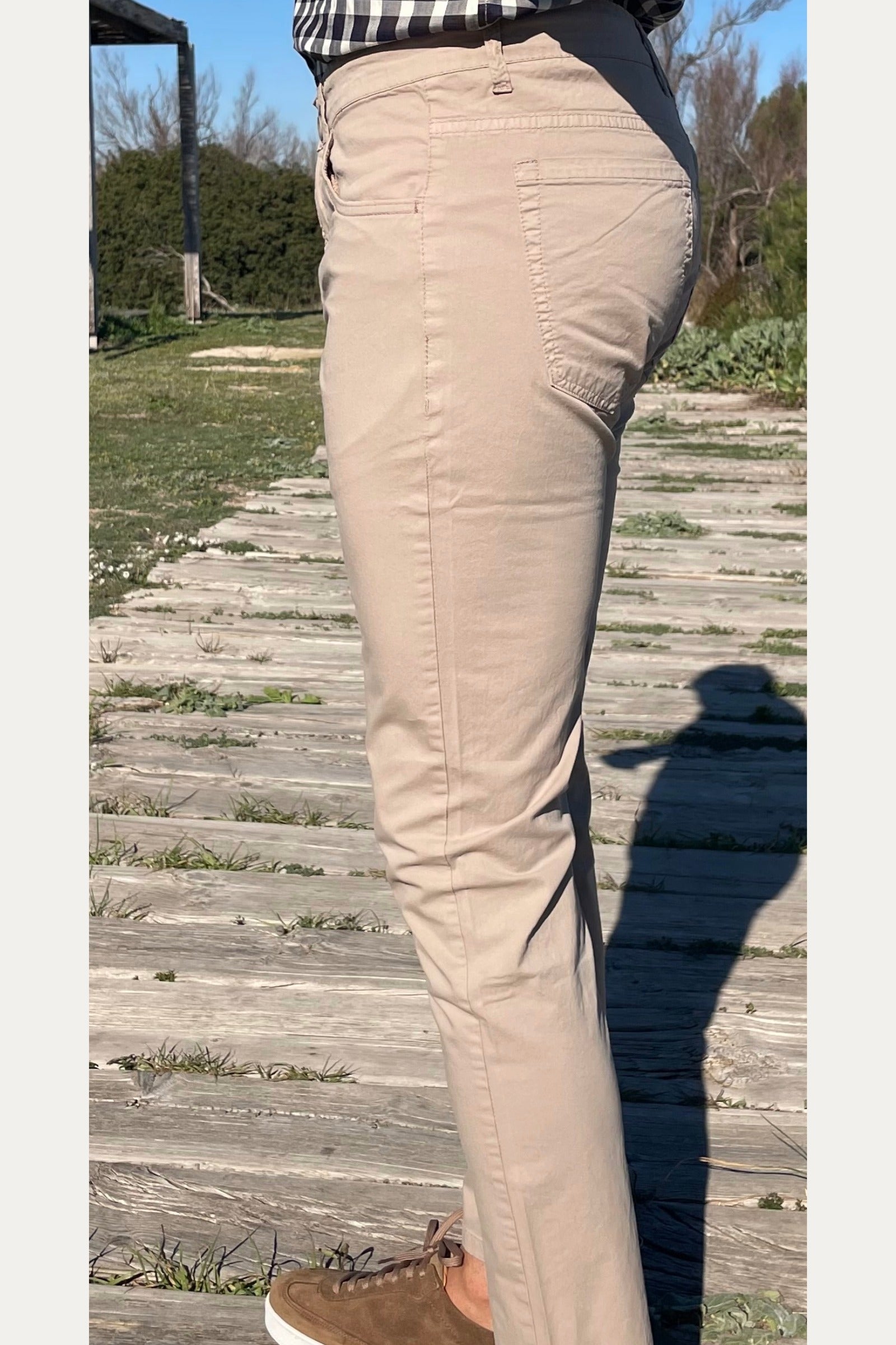 Pantalón cinco bolsillos