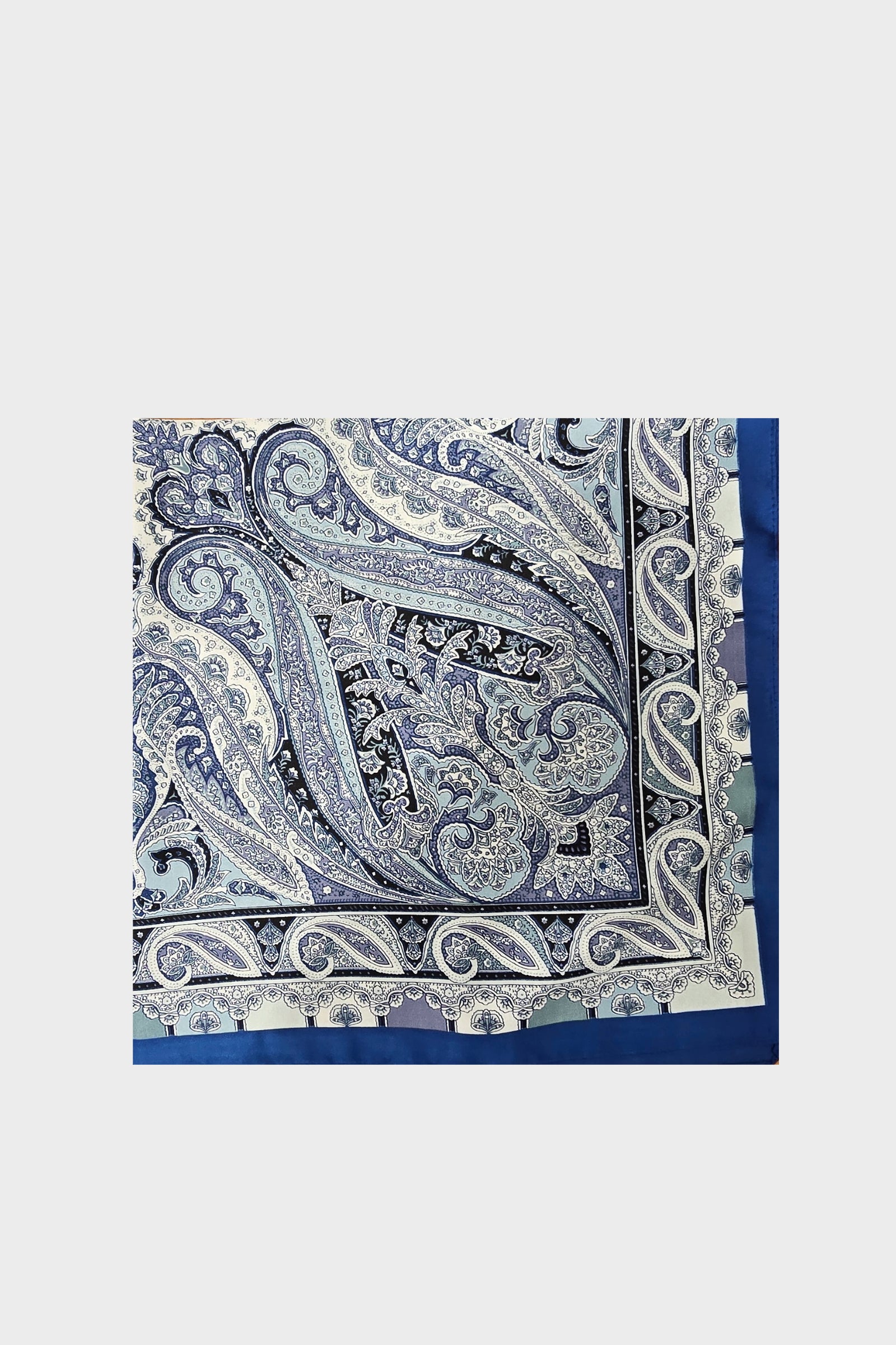 Pañuelo de cuello Enrico