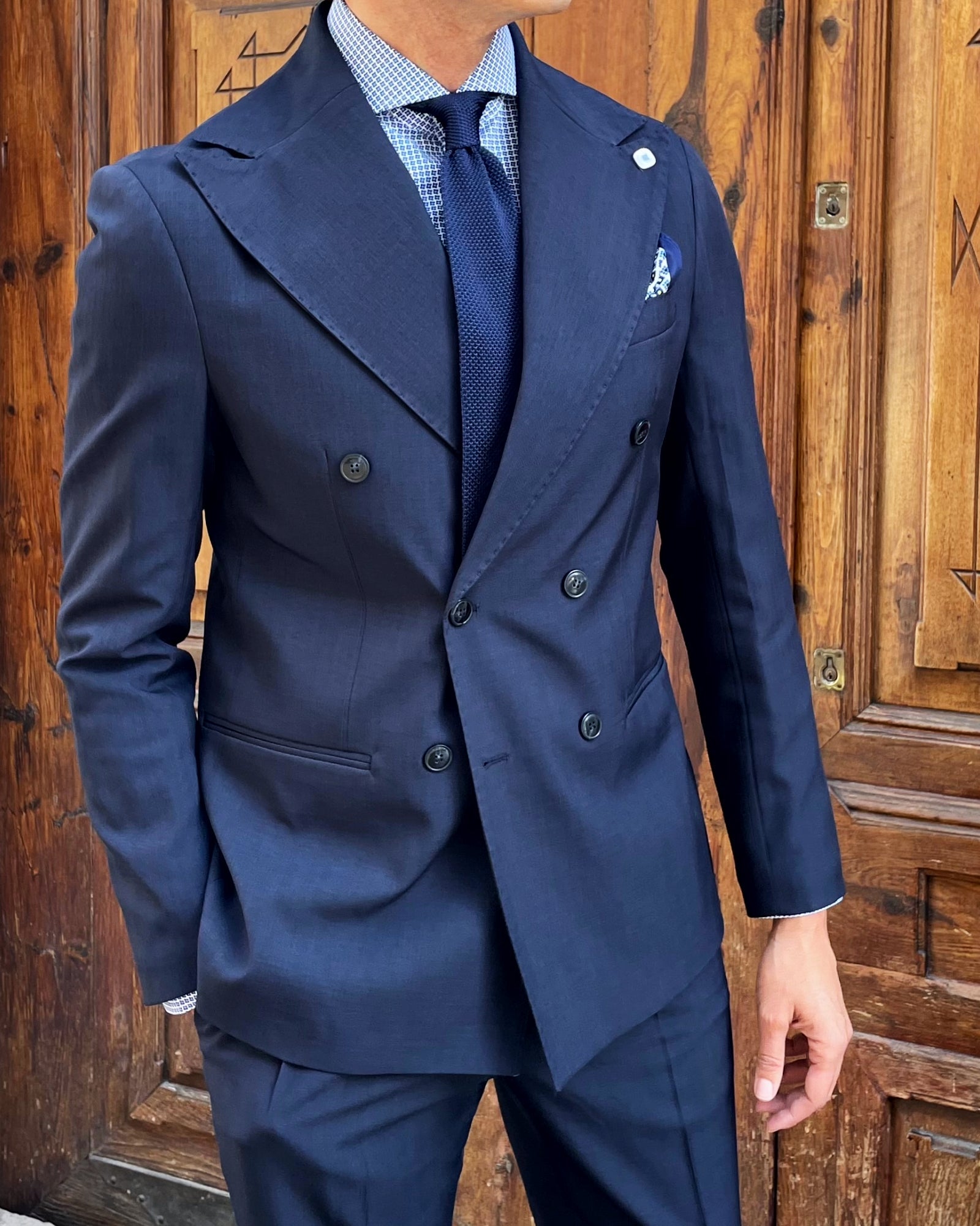 Traje cruzado Gurkha