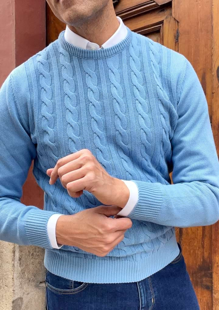 Jersey trenzado hombre celeste.