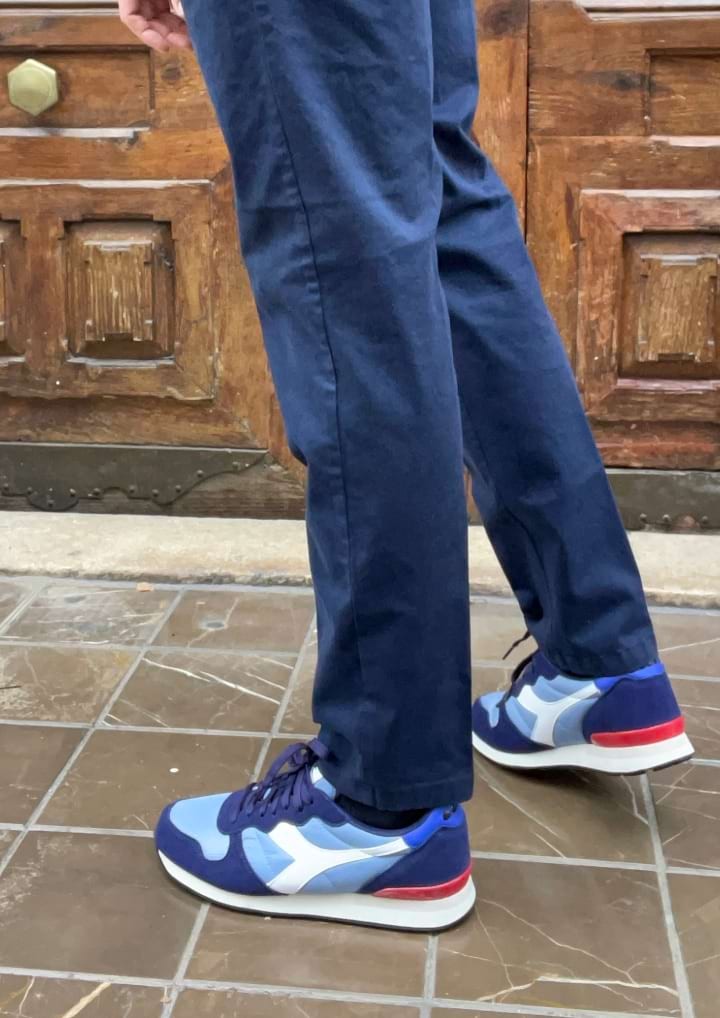 Davide-Hose