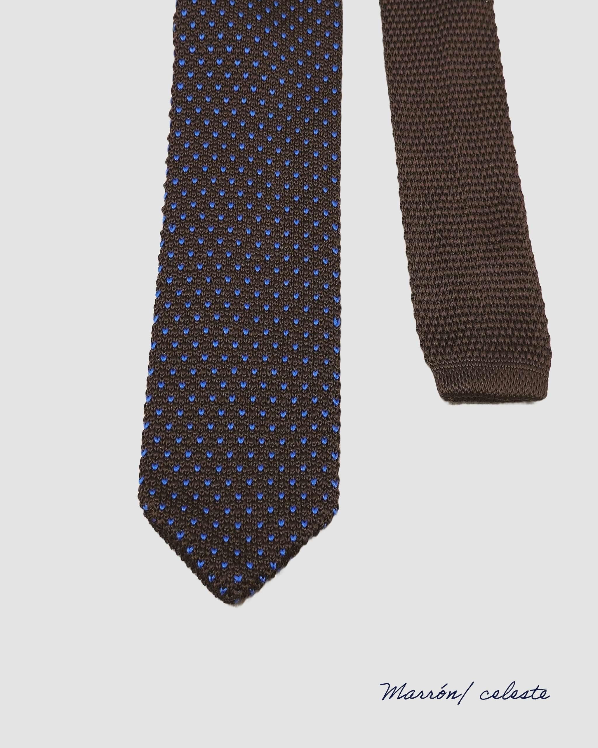 Pinpoint Tricot Tie