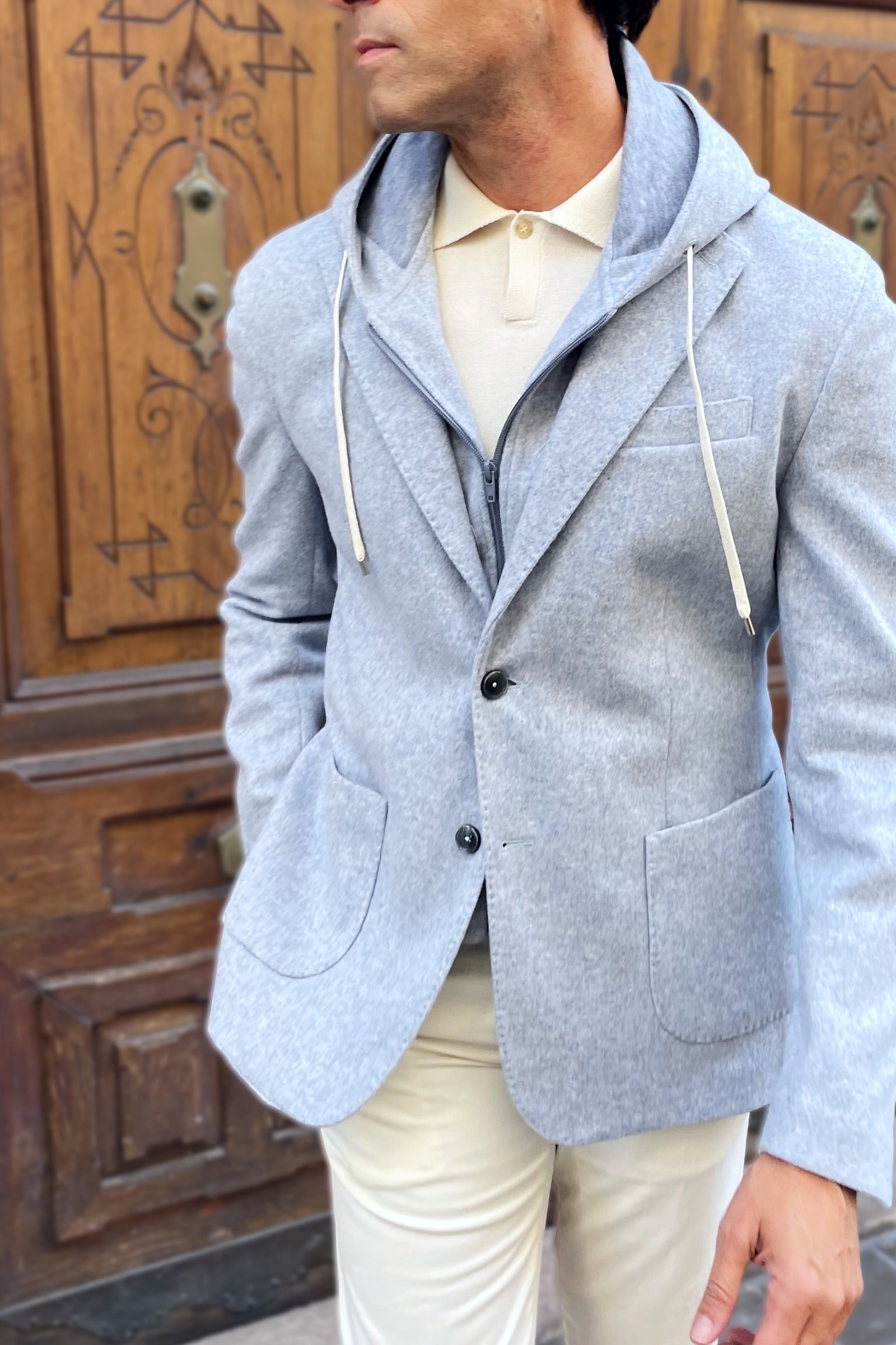 Americana capucha Roberto