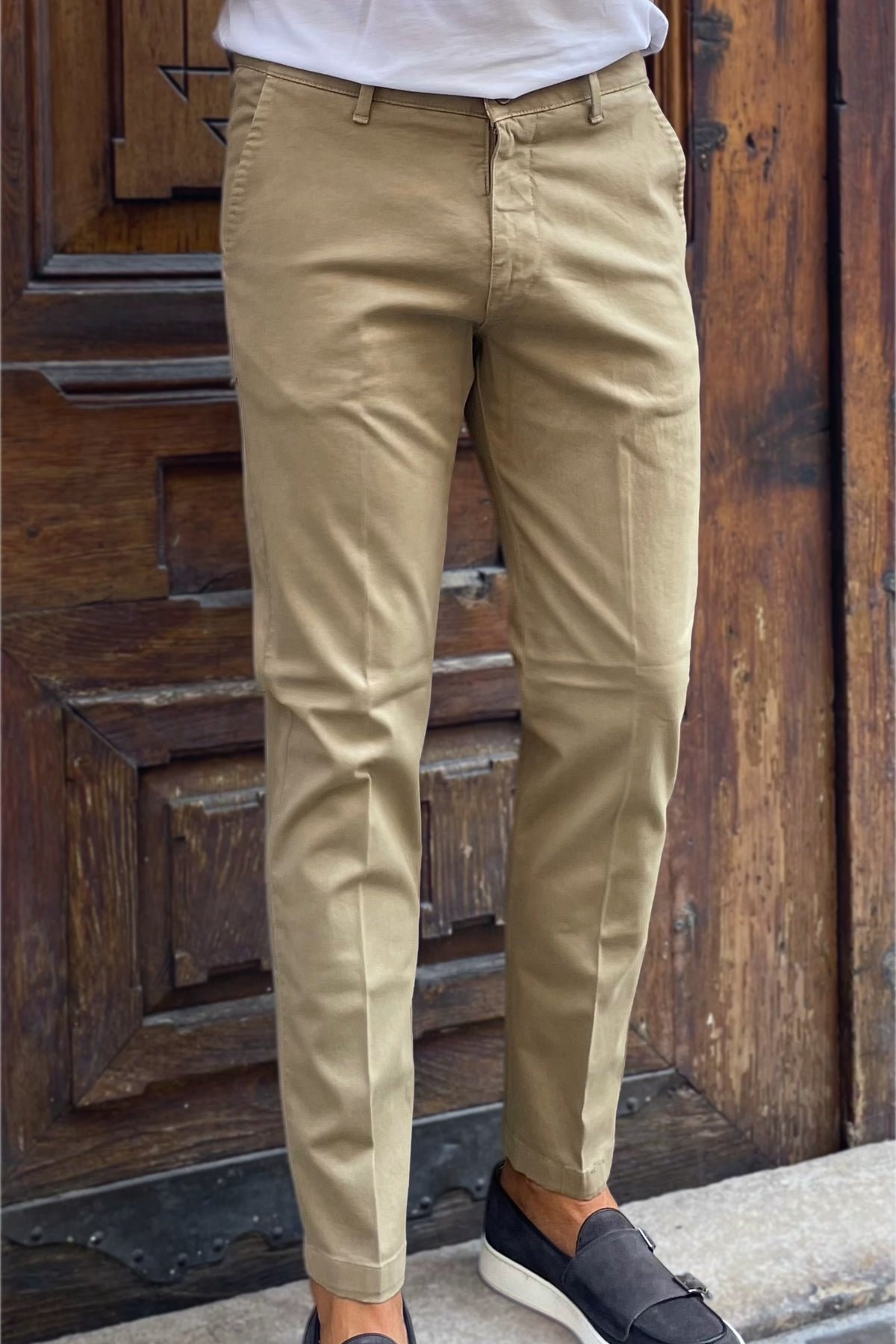 Pantalón chino Vesuviani