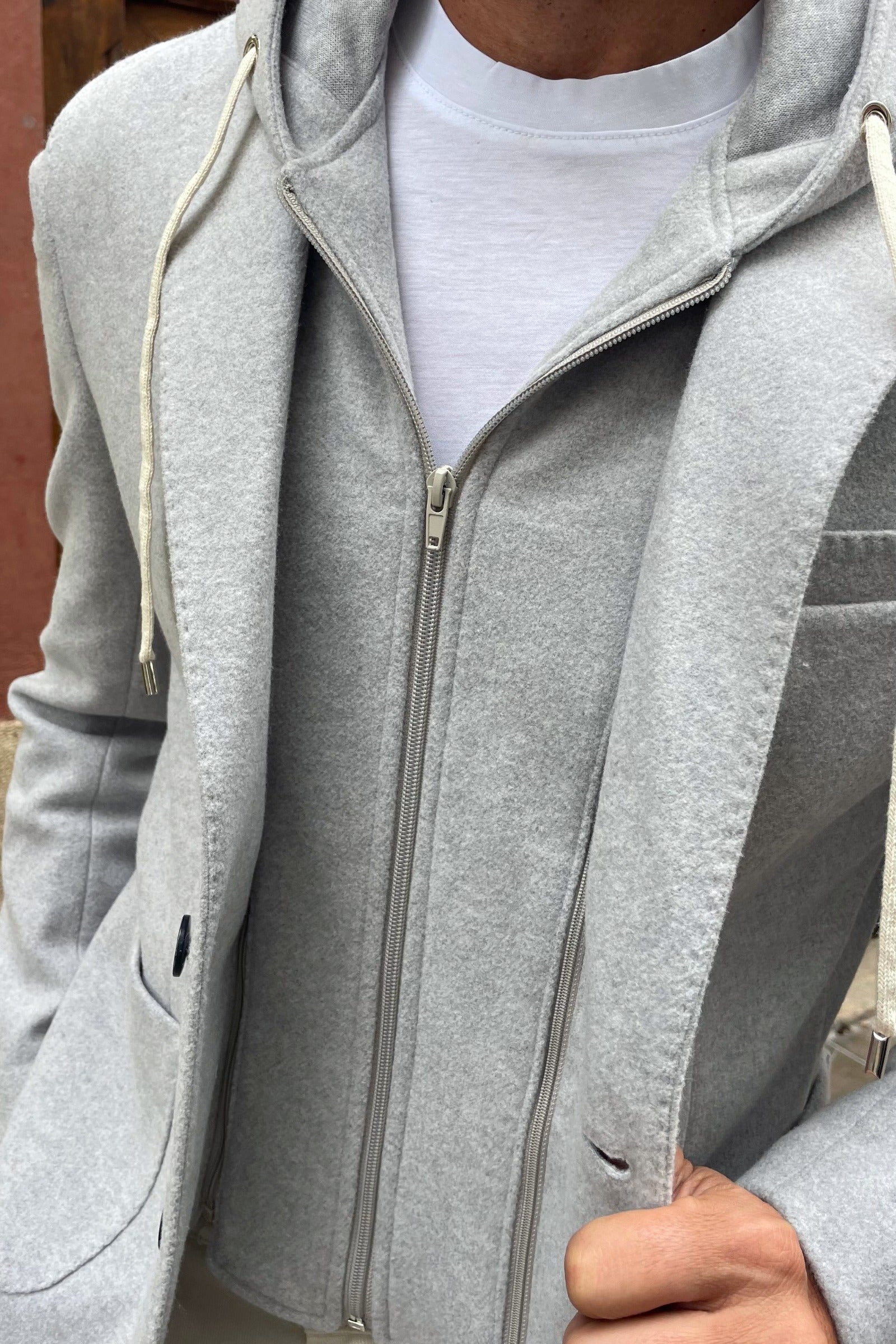 Americana capucha Roberto