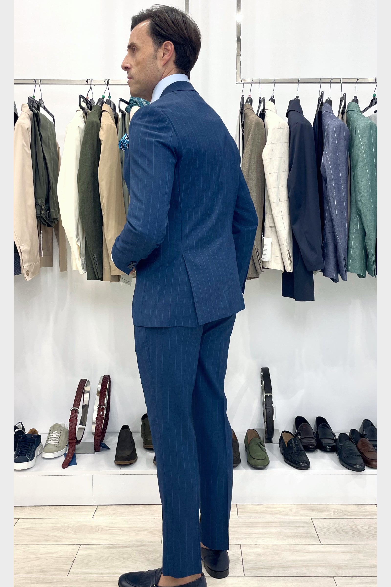 Traje Diplomatico