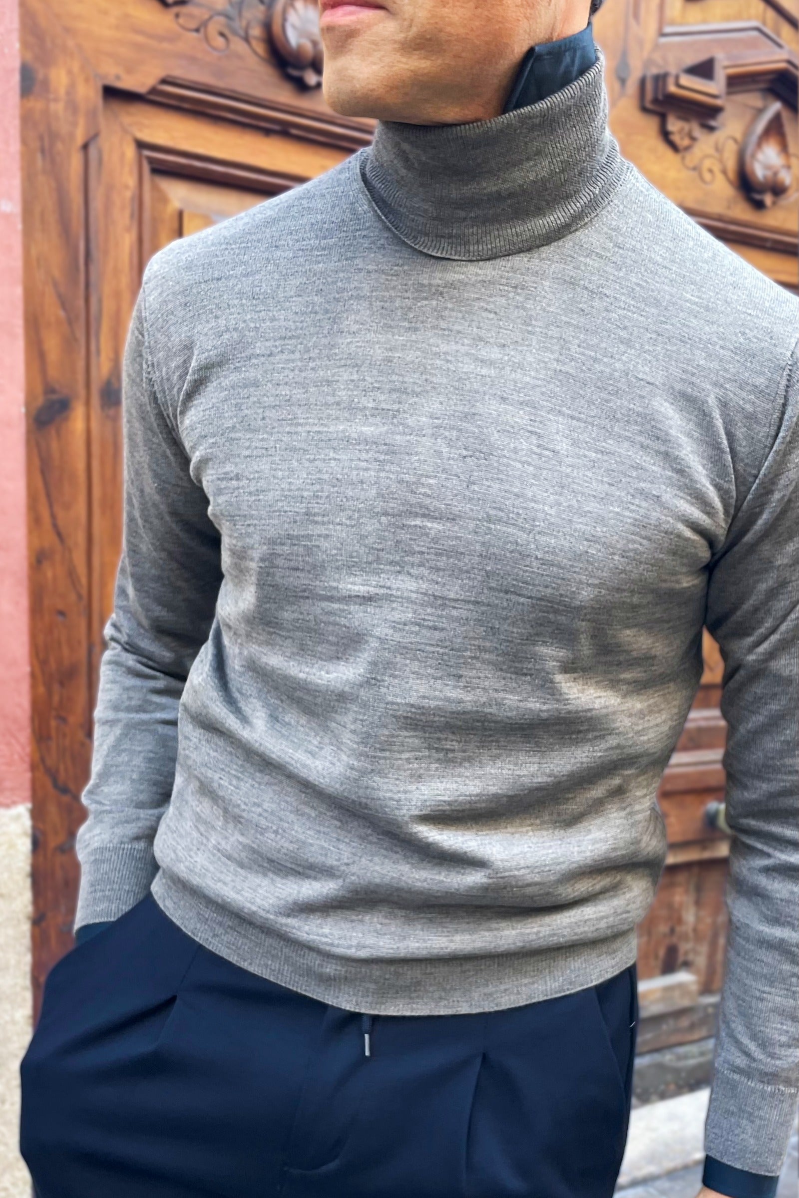 Jersey de cuello alto gris para hombre Alessandro en punto fino, estilo italiano elegante