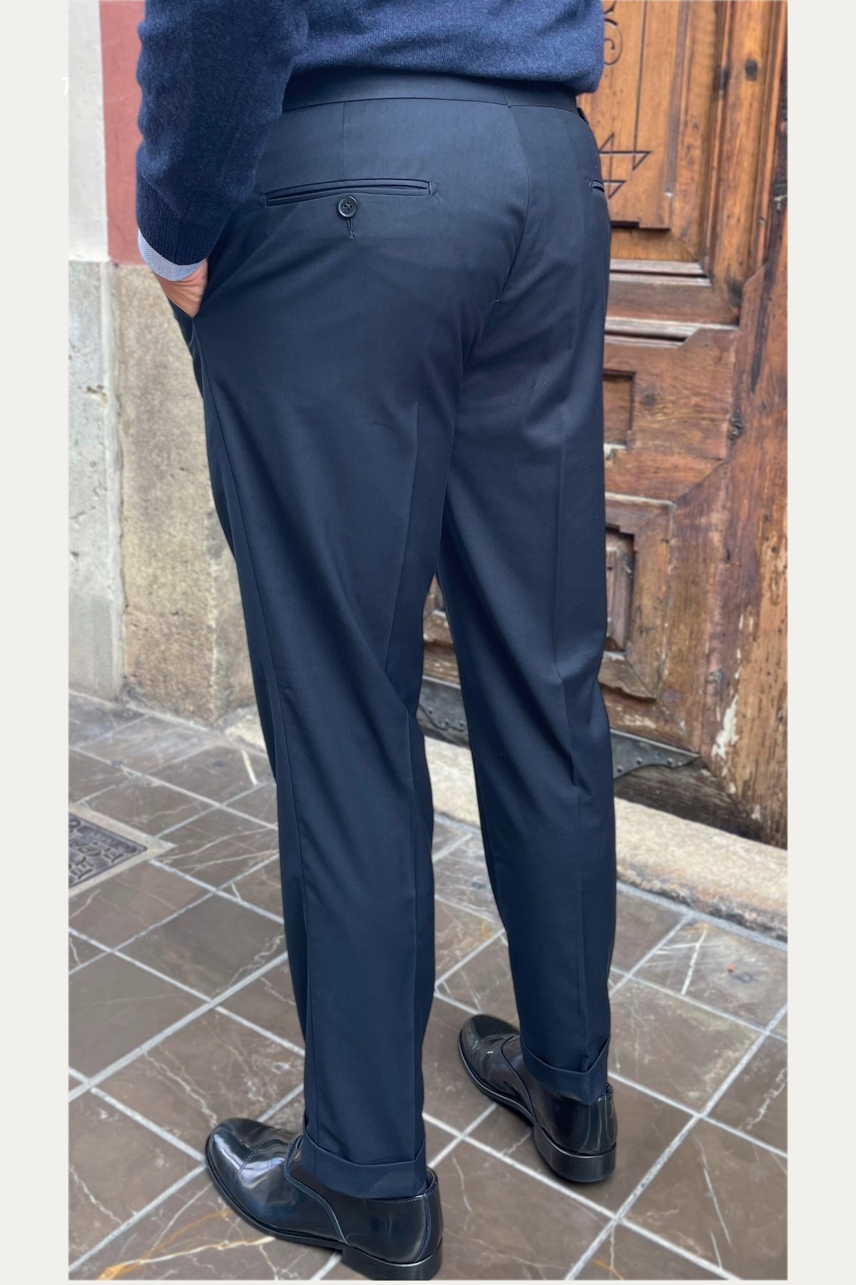 VIsta trasera pantalones Gurkha azul marino Napoli. UOMOMANIA.