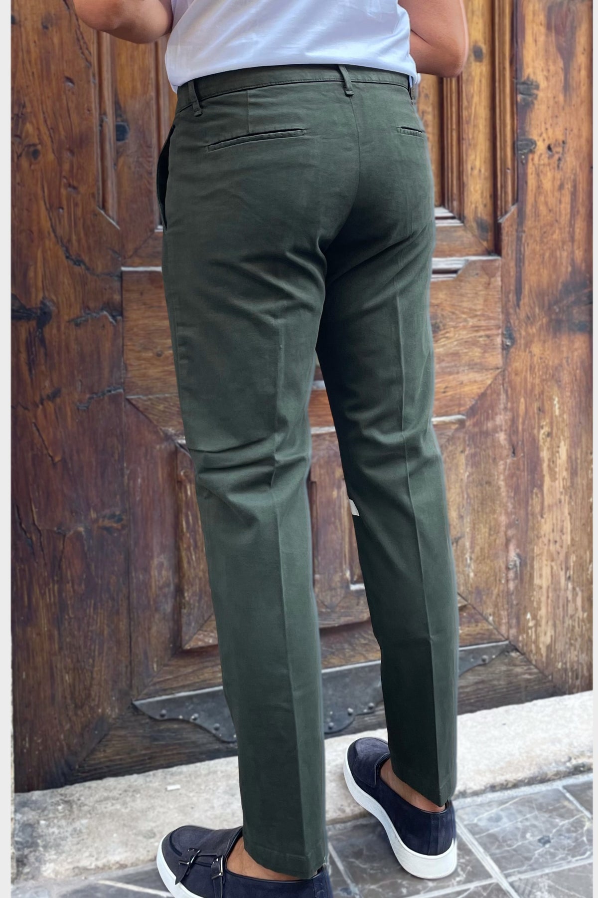 Pantalón chino Vesuviani