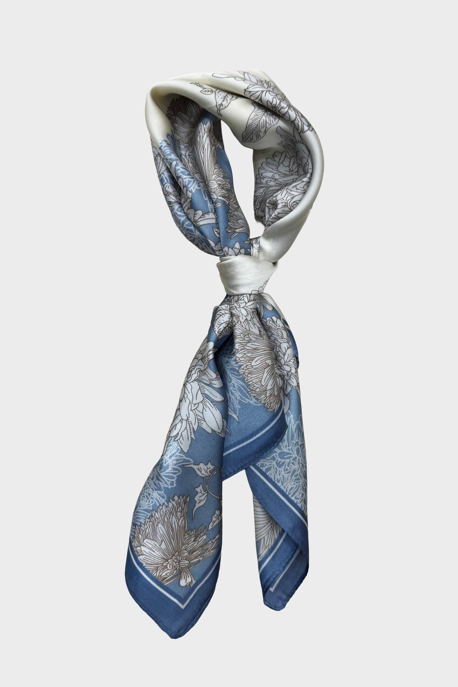 Pañuelo de cuello Cielo