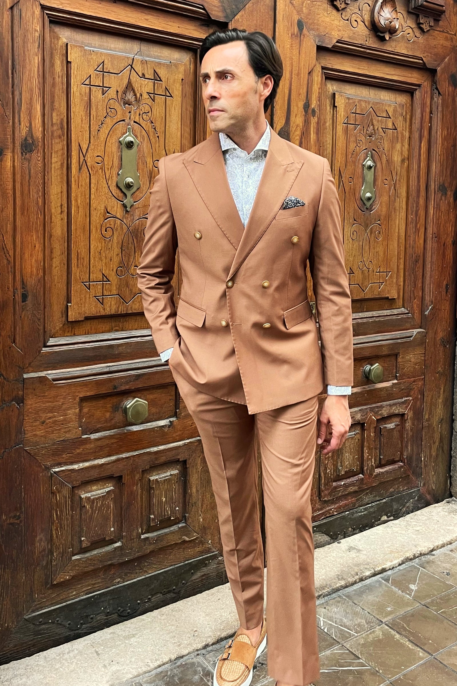 Traje Cruzado Terra